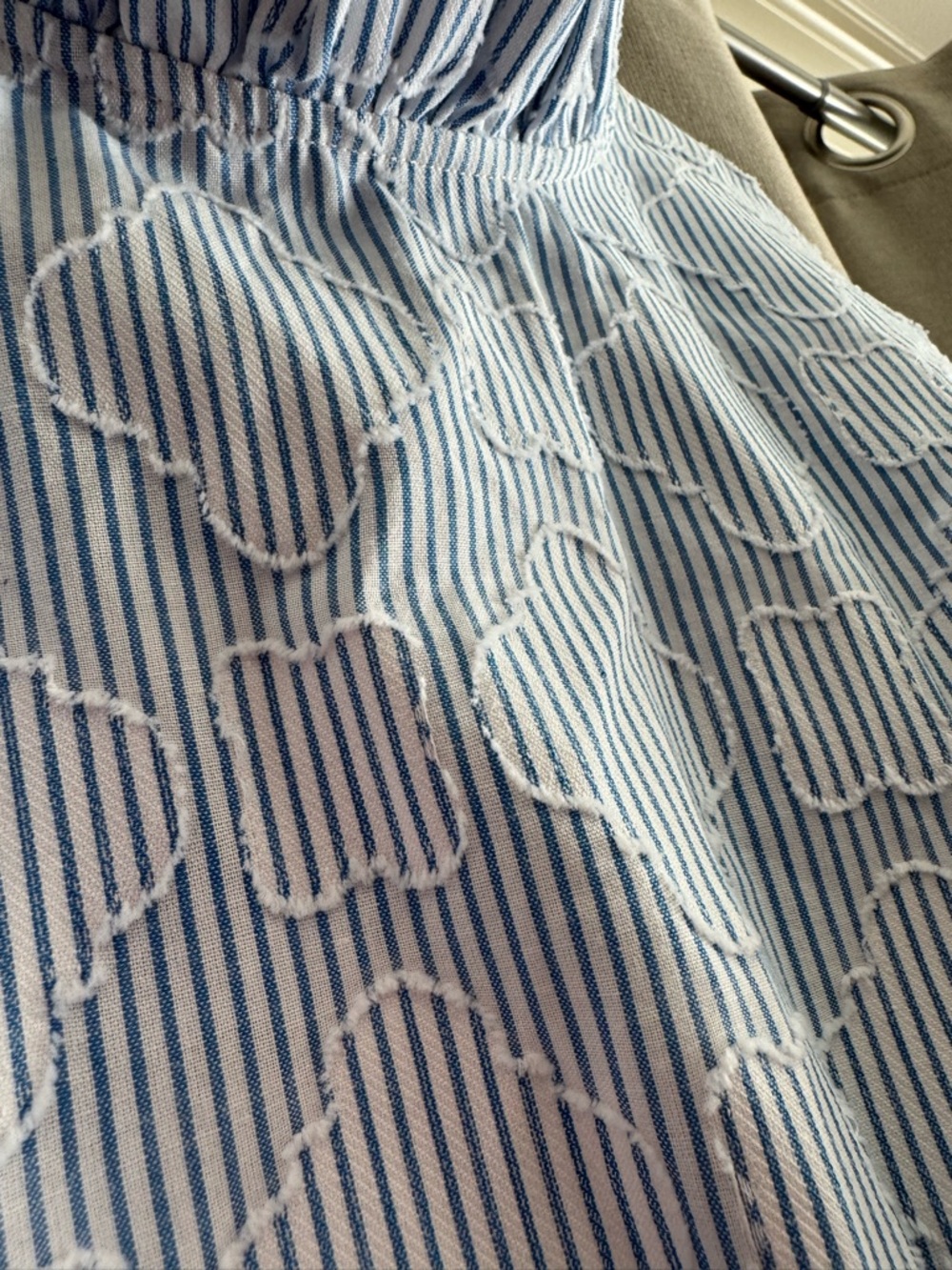 Draper James “Ingrid” Light Blue Striped Ruffle Neck Blouse size XL - Picture 5 of 11